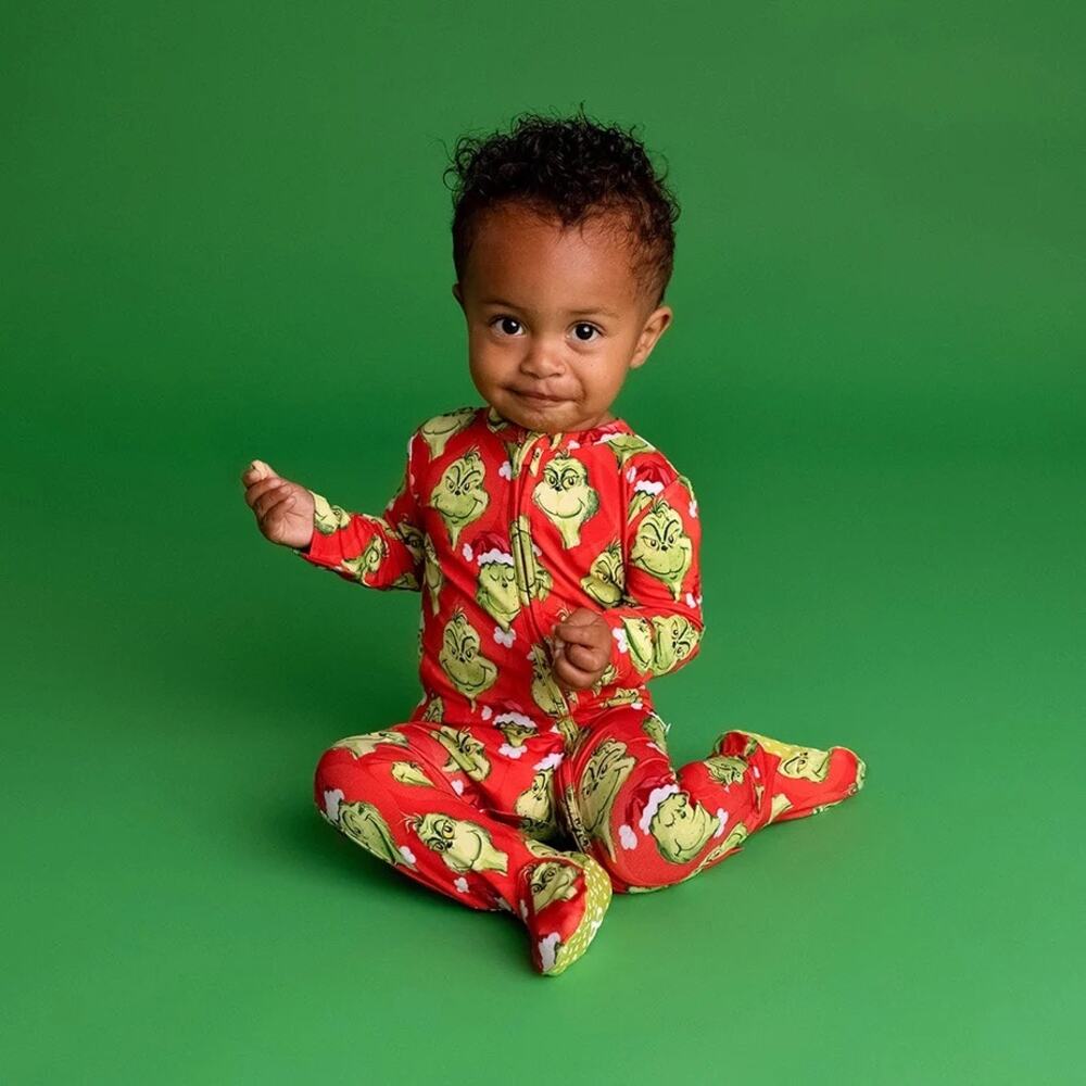 Posh Peanut The Grinch Convertible Pajamas Size 9-12 months very EUC Christmas